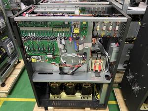 UPS Online de Grau Médico 10-200kVA para UTI, Raio-X, Tomografia Computadorizada |   Saída Isolada de Dupla Conversão - Product Image 4