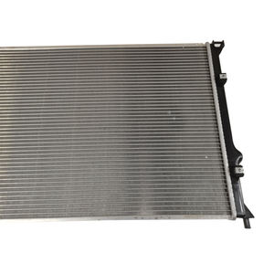 Radiateur en aluminium de système de refroidissement de pièces d'auto de Offre Spéciale adapté au radiateur de voiture de <span class=keywords><strong>Chrysler</strong></span> <span class=keywords><strong>300</strong></span> OE 5170742AA - Product Image 6
