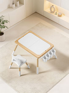 Table de jeu multifonctionnelle en bois massif pour enfants - Design moderne, table d'activités en bois pour l'école - Product Image 2