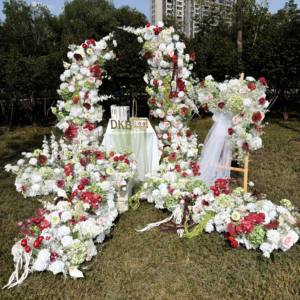 Cuerno flor arco telón de fondo boda arco esquina flor decoración rojo centros de mesa decoraciones para Centro Comercial arco de flores - Product Image 1