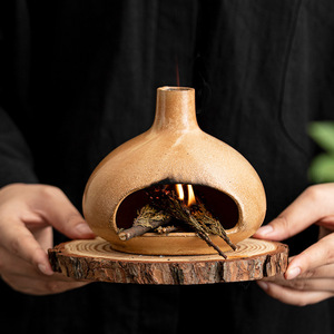 Piccolo Bruciatore di Incenso in Ceramica a Forma di Caminetto, Antiodore, Ornamento Atmosferico, Vassoio per Incenso da Tavolo Dehua Kraft - Product Image 2