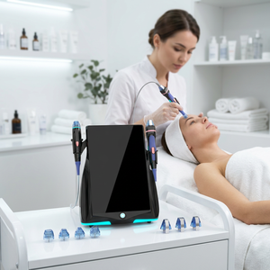 Appareil de microneedling fractionnel RF CryoM9 Ice Gold, mode à impulsions multi-couches, profondeur 0,5-7 mm, anti-âge, réparation des cicatrices - Product Image 1