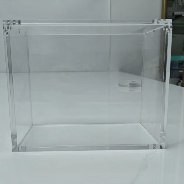 Custom for Acrylic Magnet Lid Booster Display Case with Easy Assembly for Modern Eco-Friendly ETB Protector