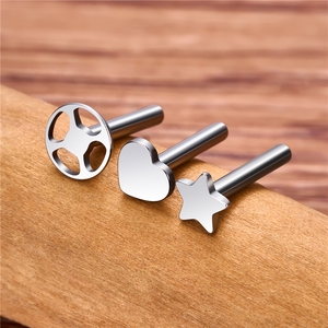 <span class=keywords><strong>Piercing</strong></span> de <span class=keywords><strong>nez</strong></span>, hélix, cartilage, daith en titane G23 ASTM F136 de haute qualité, clou de <span class=keywords><strong>nez</strong></span> à pointe, boucles d'oreilles clicker articulées pour mariage - Product Image 4