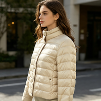 Veste brillante pour femme, manteau léger en nylon rembourré, chaud pour l'hiver, col montant, matelassé, résistant aux bulles, vêtement d'extérieur brillant, OEM/ODM personnalisé