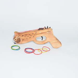 <span class=keywords><strong>Pistola</strong></span> <span class=keywords><strong>Giocattolo</strong></span> in Legno Intagliata a Mano per Bambini, Classica ed Economica, con Gioco di Tiro, per Età 2-13 Anni, 25cm - Product Image 3