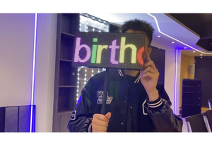 Xách tay đầy đủ màu sắc <span class=keywords><strong>LED</strong></span> dấu hiệu tùy chỉnh mã vạch tay đăng quảng cáo video liên tục DC điện áp từ xa lập trình pantalla - Product Image 6