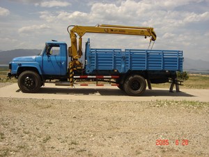 BOB-LIFT petite grue montée sur camion à flèche télescopique en option de 1 à 5 tonnes pour les routes de construction - Product Image 5