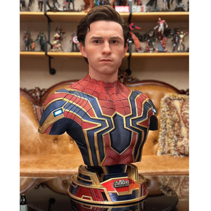 Busto di Spider-Man degli <span class=keywords><strong>Avengers</strong></span>, Alta Qualità <span class=keywords><strong>1</strong></span>:<span class=keywords><strong>1</strong></span>, Figura in Resina Ecologica, Vendita all'Ingrosso per Halloween - Product Image 1