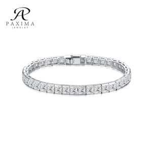 Bracelet tennis pour femme Paxima Jewelry Fashion Luxury, entièrement pavé de diamants de laboratoire taille princesse étincelants, or 18 carats - Product Image 1