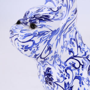 Redeco Art Decor Bloemige Franse Bulldog Sculptuur Blauw Wit Hars Figuur Oriëntaals Design Huisdecoratie Cadeau Idee - Product Image 2