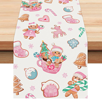 Chemin de table de Noël en gros à imprimé pain d'épices, 13x72 pouces et 13x90 pouces, rose, avec motifs bonbons de Noël, chaussettes et flocons de neige, pour décoration de table