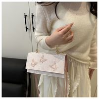 Nouveau Sac à Main Tendance 2025 en Similicuir Gaufré et Brodé Papillon, Couleur Unie, pour Femme, Porté Épaule ou Croisé