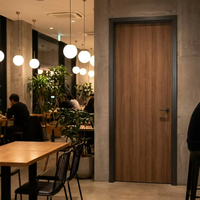 Porte intérieure pliante sans cadre en mélamine, aspect bois, couleurs modernes, pour projets intérieurs (vente en gros)
