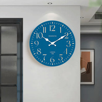 Horloge murale silencieuse à aiguilles de 12 pouces, style européen vintage, minimaliste et créative, en bois MDF, alimentée par piles, pour bureau