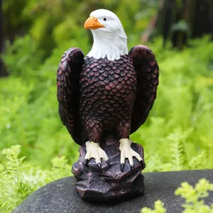 Statue d'Aigle Chauve Américain en Résine en Gros, Sculpture Animale, <span class=keywords><strong>Figurine</strong></span> de Faucon pour Décoration de Jardin, Extérieur, Patio, Cour, Allée - Product Image 1