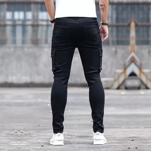 بنطلون جينز رجالي بتصميم Y2K عصري ممزق عند الركبة مع شرائط وتطريزات مخصصة، مغسول ومرن، بقصة ضيقة، مستوحى من أزياء الشارع والجرينج والهيب هوب. - Product Image 3