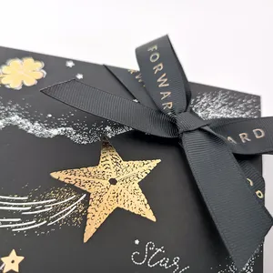 กล่องของขวัญและถุงกระดาษหรูหราพร้อมริบบิ้น - ปรับแต่งได้ตามความต้องการ - Product Image 1