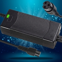 Chargeur de batterie au lithium ternaire 54,6 V 5 A certifié KC/CE/FCC/ETL/UKCA pour véhicules électriques/trottinettes, charge rapide