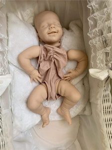 Kits de poupées Reborn non peintes en silicone, mignons modèles de poupées Reborn (tête, membres complets, corps en tissu) – Créez votre propre poupée DIY - Product Image 6
