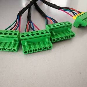 3.81 Kabelboom met aansluitklemmen, PTFE/Nylon isolatie, IP66-geclassificeerd voor computer- en motorfietsapplicaties - Product Image 2