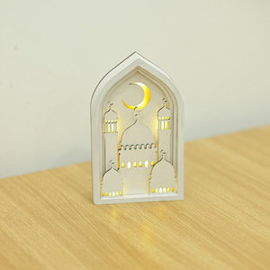 Decorazione Ramadan a Forma di Luna in Legno Illuminata, Ornamento Artigianale Durevole per Esterni per Festività <span class=keywords><strong>Islamiche</strong></span> - Product Image 3