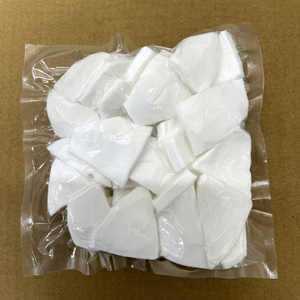 Viande de noix de coco biologique IQF surgelée en tranches, emballée sous vide, en vrac, de qualité alimentaire, Ho Chi Minh City, Vietnam, pour buffets d'hôtels et bars à salades - Product Image 1