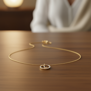 Collar con Colgante de Diamante en Forma de Letra L, Cadena de 2 cm, Acero en Tono Dorado y Plateado - Product Image 1