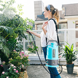 Pulverizador Agrícola de Mochila de 8L Recargable de Alta Presión para Riego y Desinfección de Jardines - Product Image 1