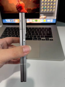 โทรศัพท์พับได้ Z Fold 6 5G คุณภาพสูง ปลดล็อคแล้ว RAM 12GB ROM 512GB/1TB หน้าจอ AMOLED 120Hz ระบบปฏิบัติการ Android 13 ภาษาอังกฤษ หน้าจอแบบ Face Octa Core - Product Image 2