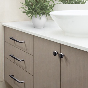 YONFIA 3679RTS Zinc Alloy Simple Luxury Furniture Drawer Handle Pull <strong>Black</strong> <strong>Cabinet</strong> Handles Furniture Handles and Knobs Gold - Product Image 3