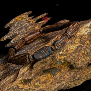 Rare Natural Agarwood <b>Bracelet</b> Near Sinking Grade Genuine Oud Beads <b>Women</b> Size Handcrafted Aromatic Luxury Jewelry - Product Image 3
