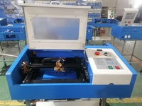 Kit de fabrication de tampons auto-encreurs en caoutchouc gravé, petit format, pour le bois et les matériaux non métalliques