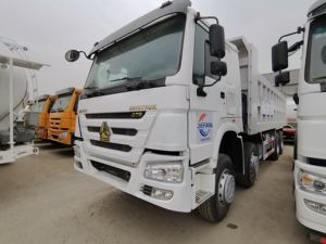 Système hydraulique Hyva équipé Sinotruk HOWO 8x4 camion à benne basculante blanc 15s décharge rapide pour la logistique de construction à haut rendement - Product Image 6