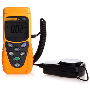 เครื่องวัดความสว่าง-โฟโตมิเตอร์ <span class=keywords><strong>FLUKE</strong></span> <span class=keywords><strong>941</strong></span> พร้อมจอ LCD วัดได้ 2.5 ตัวอย่าง/วินาที ความแม่นยำในการวัดซ้ำ 3% อุณหภูมิการทำงาน -10°C ถึง 50°C - Product Image 2