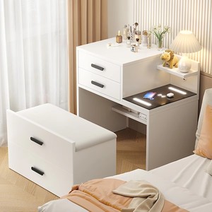 Coiffeuse moderne compacte blanche <span class=keywords><strong>avec</strong></span> miroir éclairé, tabouret <span class=keywords><strong>à</strong></span> <span class=keywords><strong>rabat</strong></span> rembourré, petite <span class=keywords><strong>table</strong></span> de chevet en bois pour chambre <span class=keywords><strong>à</strong></span> coucher - Product Image 2