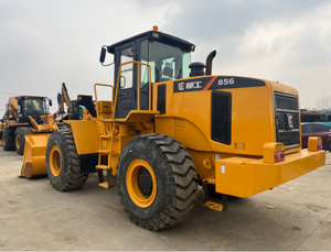 China menjual Backhoe Wheel <span class=keywords><strong>Loader</strong></span> Bekas 5-6 <span class=keywords><strong>Ton</strong></span> dengan Mesin Cummins Euro5, Hidrolik KYB, Penggerak 4x4 untuk Konstruksi - Product Image 3