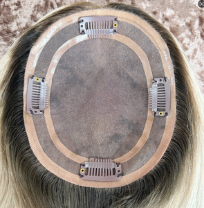 Topper per capelli umani vergini europei 100% non trattati, realistici e di tendenza, per donna, base mono 5x6, ondulati, biondo cenere - Product Image 4