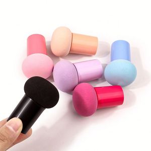ฟองน้ำแต่งหน้าแบบพกพา รูปทรงเห็ด สำหรับรองพื้นชนิดน้ำ พร้อมด้ามจับ - Product Image 3