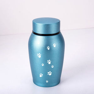 Urna de Cremação para Animais de Estimação em Aço Inoxidável Polido com Padrão de Patas Gravável a Laser, à Prova de Vazamentos, para Cães e Gatos - Product Image 5