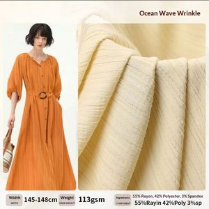Tissu Brocart Élastique Ondulé Anti-Plis Respirant Résistant à l'Abrasion Teint pour Robes Femme et Fille – Fabricant Direct - Product Image 1