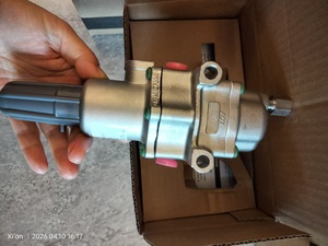 ตัวควบคุม 67CFSR ตัวกรองสแตนเลสสำหรับเครื่องมือลมและระบบจ่ายอากาศ LOC477 - Product Image 4