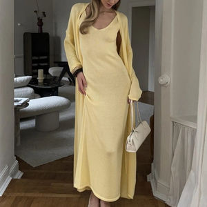 <span class=keywords><strong>Set</strong></span> Blubelle da Donna Invernale Elegante <span class=keywords><strong>e</strong></span> Casual con <span class=keywords><strong>Cardigan</strong></span> a Maniche Lunghe, Gilet in <span class=keywords><strong>Maglia</strong></span> Traforata <span class=keywords><strong>e</strong></span> Abito Maxi Aderente Tinta Unita Lungo alla Caviglia - Product Image 1