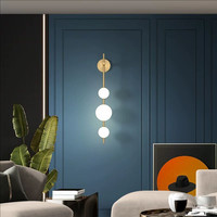 Nouvelle lampe murale LED minimaliste et moderne en fer pour chambre à coucher, lampe murale de luxe pour salon, couloir, escalier, salle d'exposition