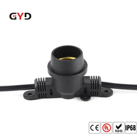 Guirlande lumineuse extérieure avec câble, douille E27, indice d'étanchéité IP65, en nylon et caoutchouc
