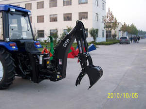 Système de bras de pelle rétro-modulaire pour tracteur, liaison à trois axes, compatible avec plusieurs marques - Product Image 3