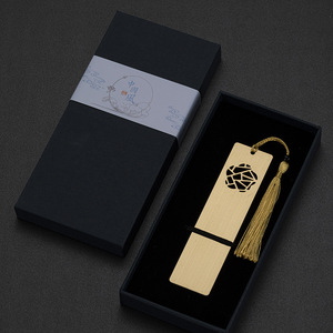 Marque-page en <span class=keywords><strong>laiton</strong></span> ajouré de style chinois exquis avec pompon et coffret cadeau haut de gamme pour souvenirs d'affaires et cadeaux de remise de diplôme - Product Image 1