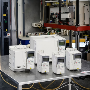 โมดูล PLC ของแท้ใหม่เอี่ยม ตัวแปลงความถี่ไดรเวอร์ Acs880-01-014a-5 - Product Image 2