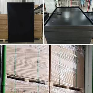 Las mejores marcas usan violentamente en el sistema de energía solar doméstico y comercial Panel solar <span class=keywords><strong>mono</strong></span> negro completo de 550W - Product Image 4