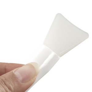 <b>Silicone</b> Facial Mask Brush Plastic Cosmetic Makeup Application <b>Tool</b> for Face Care - Product Image 6